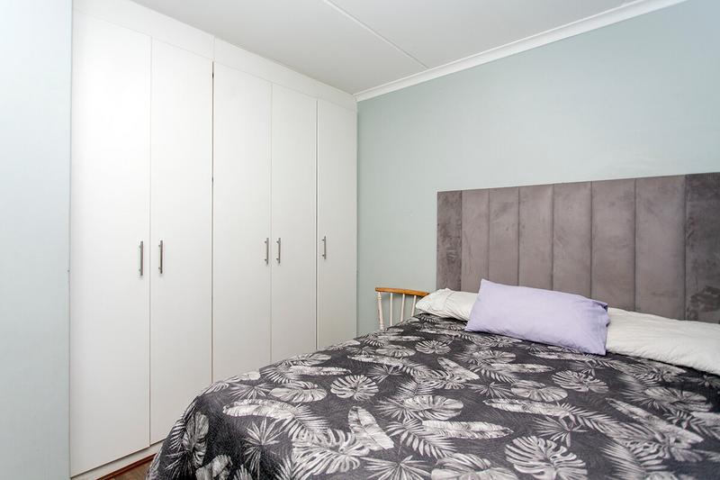 2 Bedroom Property for Sale in Brackenfell South Western Cape